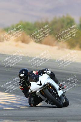 media/Apr-10-2022-SoCal Trackdays (Sun) [[f104b12566]]/Turn 10 (1pm)/